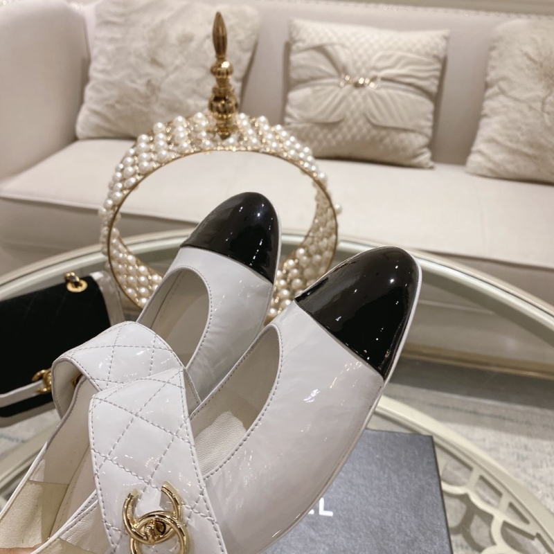 Chanel Flat Shoes